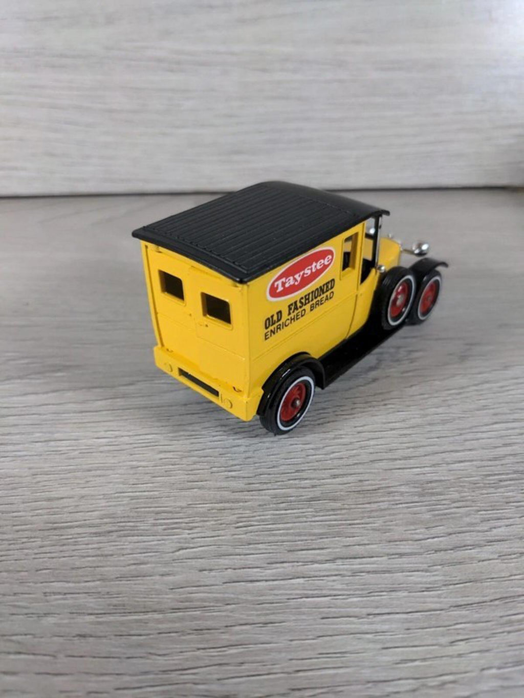 Matchbox Models of Yesteryear Y-5 1927 Talbot Yellow Diecast Van 1:43 Scale - Retrorama UK