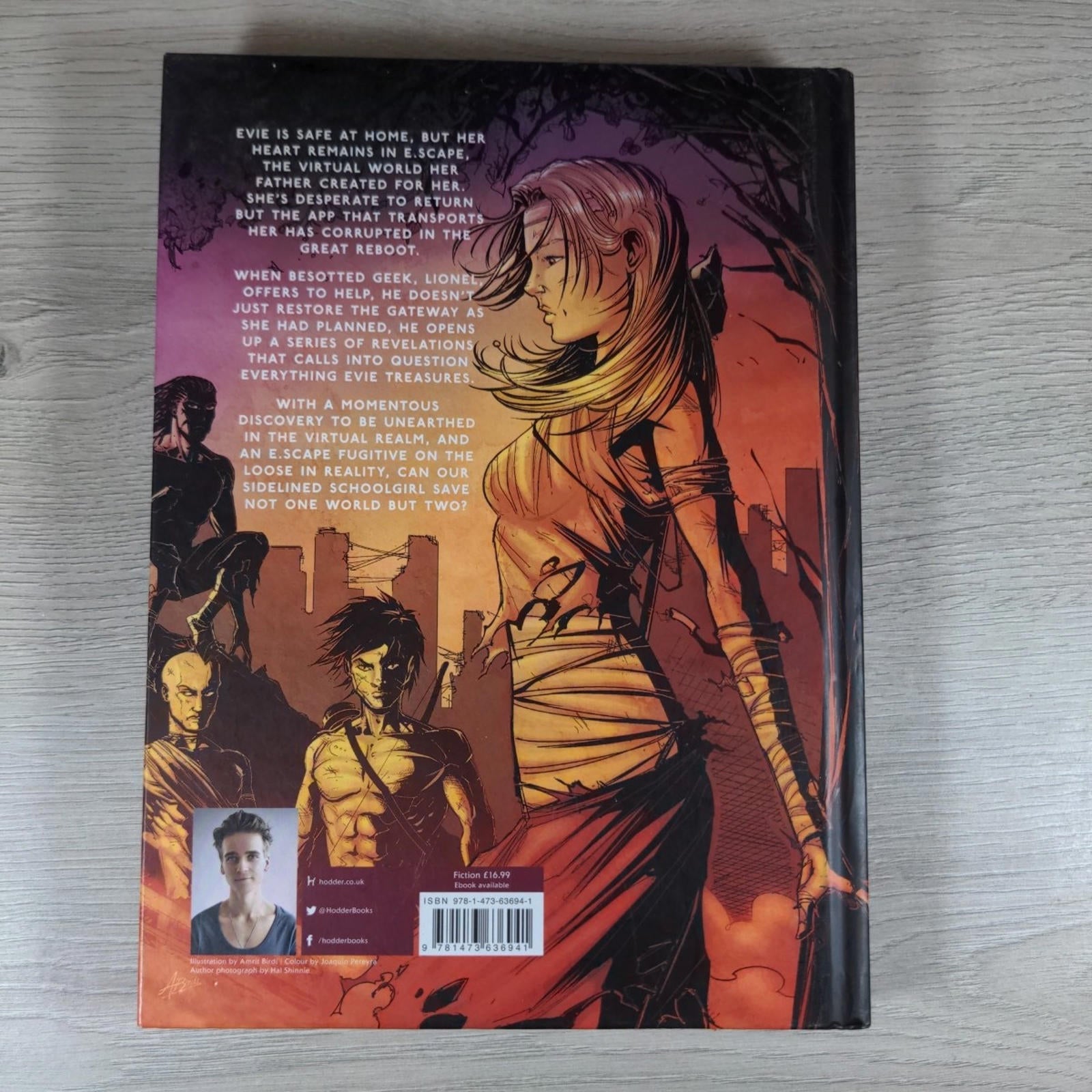 Username: Regenerated by Joe Sugg Hardcover Graphic Novel 2016 - Retrorama UK