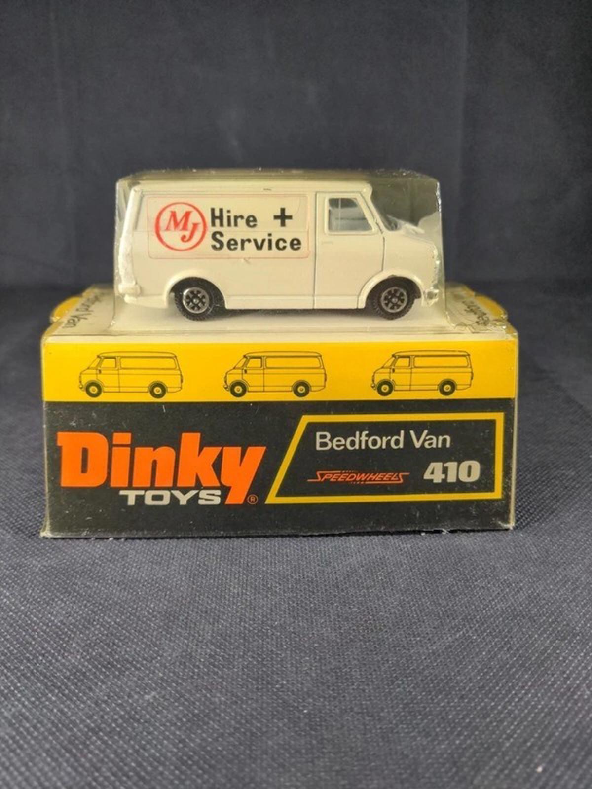 Dinkiy Toys Speedwheels 410 Diecast Model Bedford Van