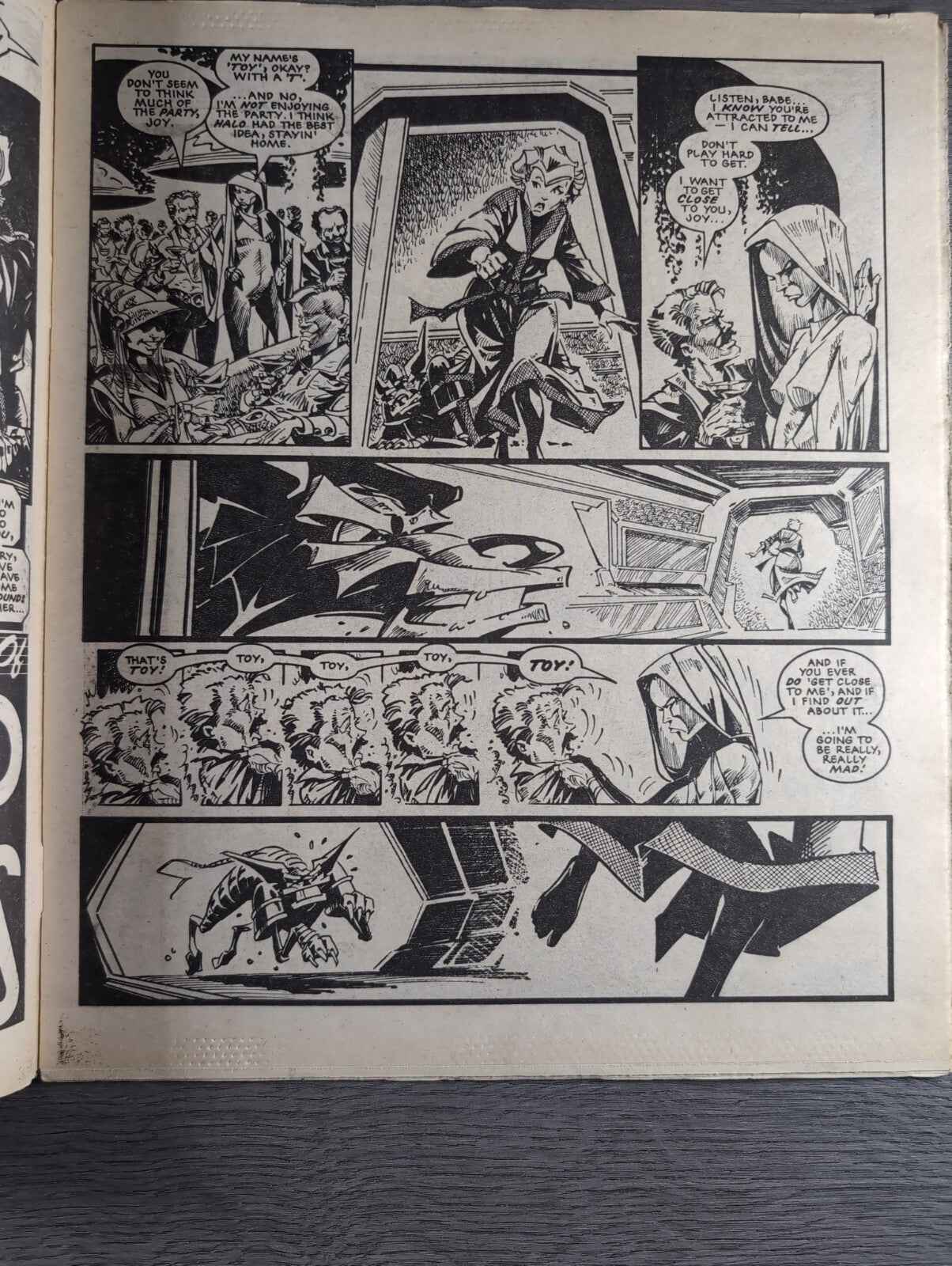 2000AD Prog 412 Featuring Judge Dread Comic 6th April 1985 Vintage Retro Comic