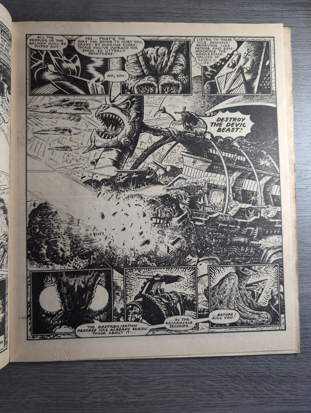 2000AD Prog 442 Featuring Judge Dread Comic 2nd Nov 1985 Vintage Retro Comic