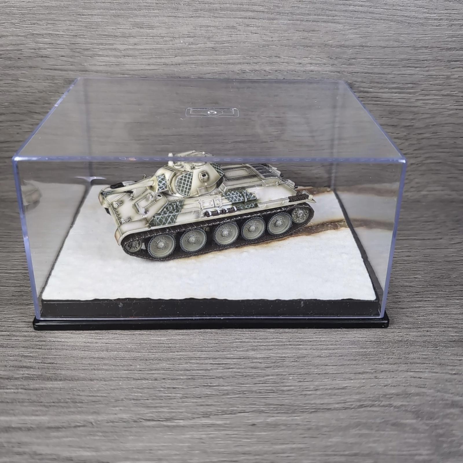 Dragon Armor T-34/76 MOD.1941 1st Guards Tank Brigade Moscow 1942 1:762 Scale