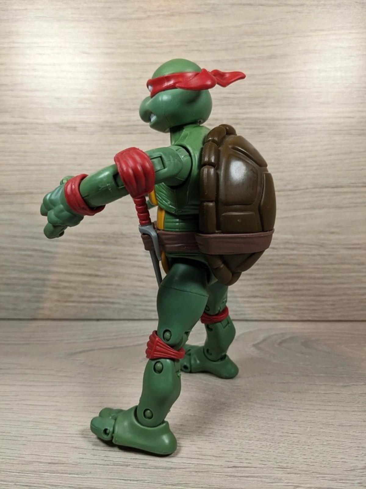 Teenage Mutant Ninja Turtle Figure Playmates 16cm Tall