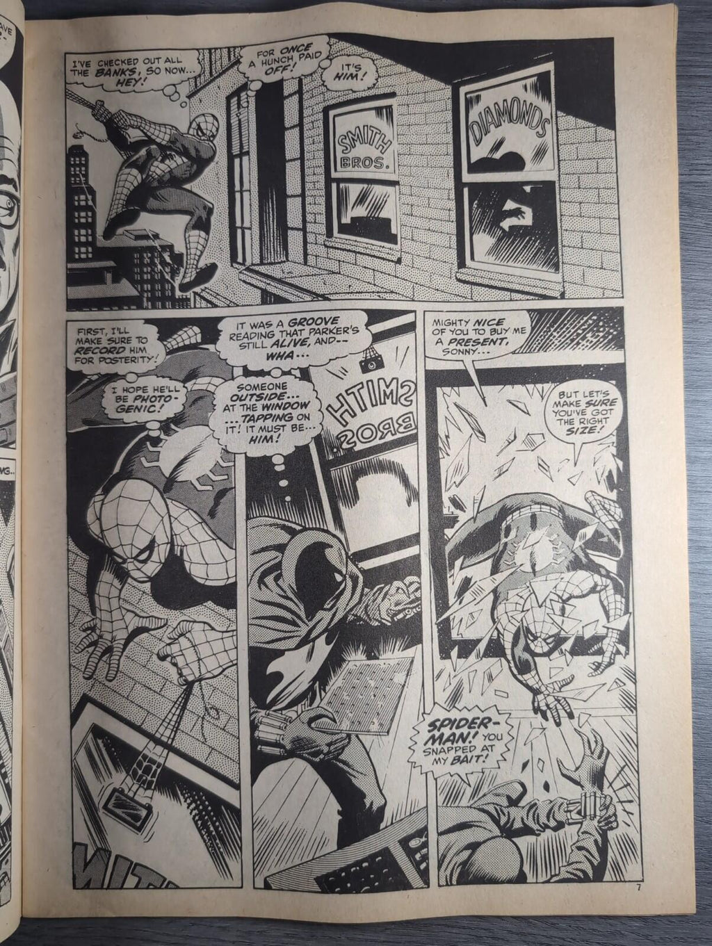 Spider-Man Comics Weekly No 98 Marvel Comics UK 28th December 1974 Vintage Comic