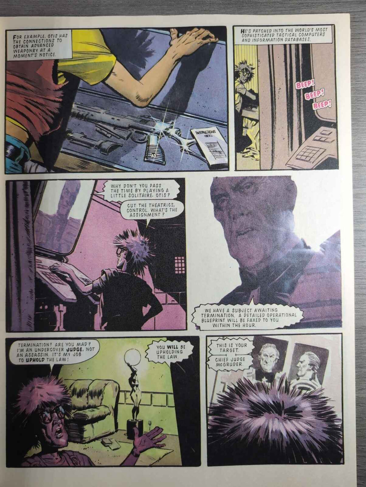 2000AD Prog 881 Featuring Judge Dredd Comic 1st April 1994 Vintage Retro Comic