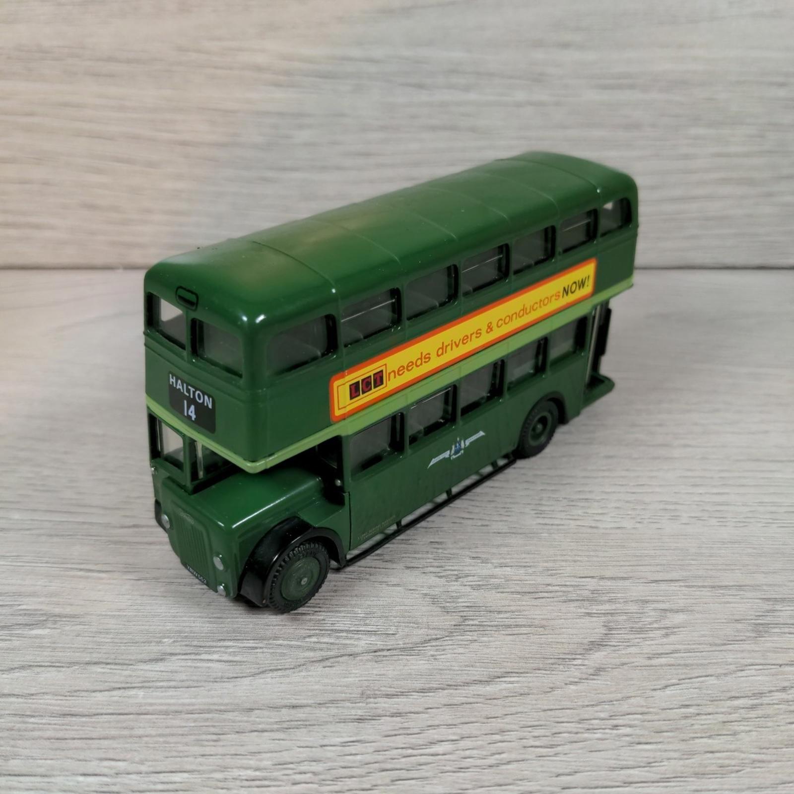 Exclusive First Editions Daimler CVG6 Leeds City 19810 1:76 Diecast Model