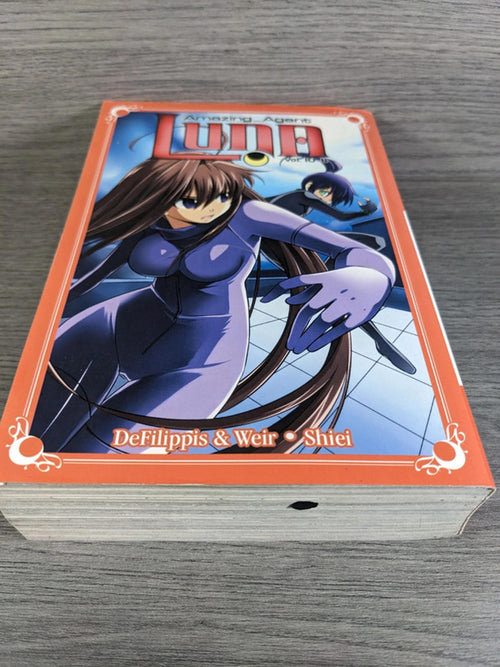 Amazing Agent Luna Omnibus 5 by Nunzio DeFilippis Manga Paperback 2015 - Retrorama UK