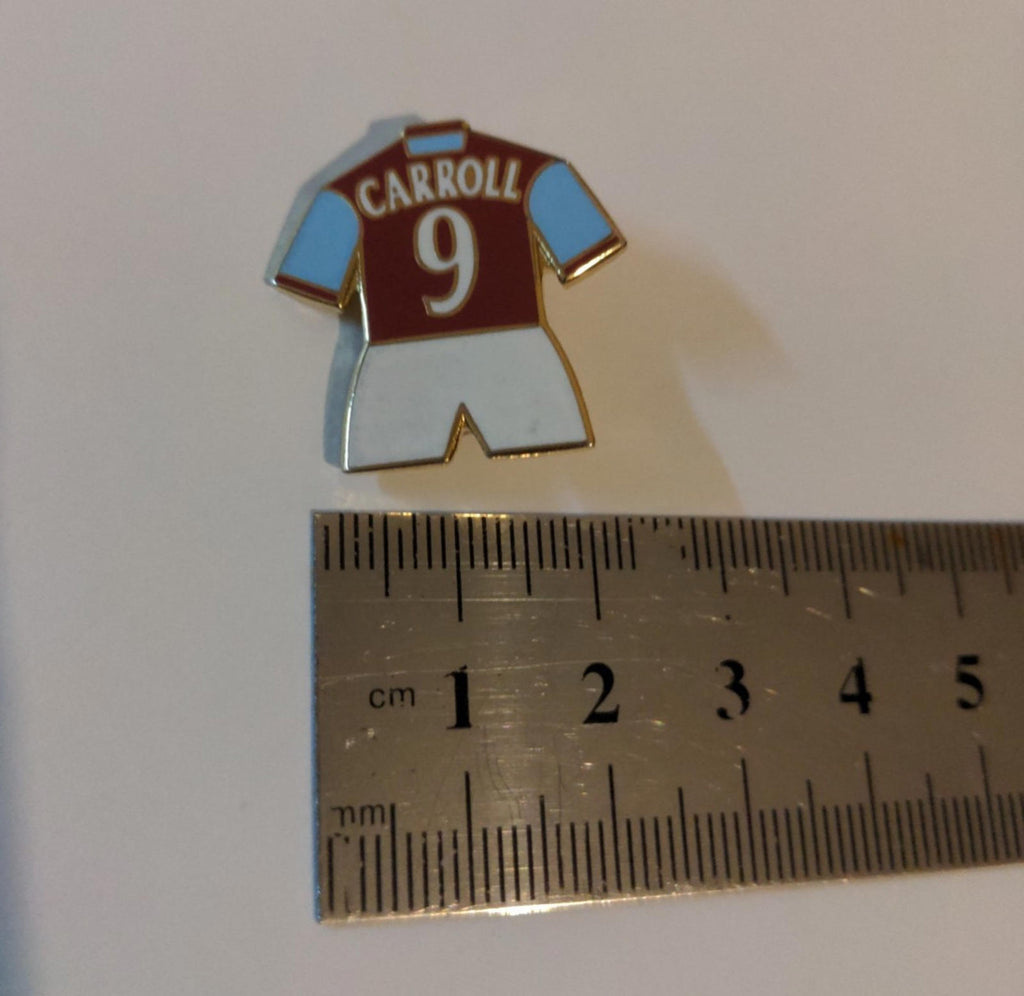 West Ham United Football Club Carroll No9 Shirt Enamel Pin Badge