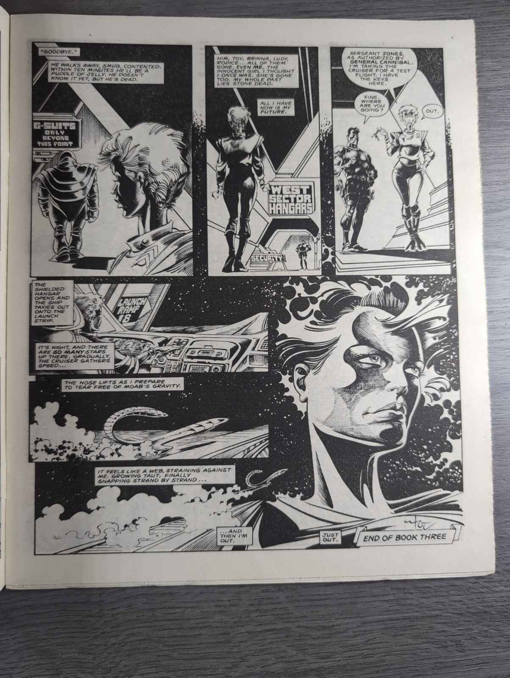 2000AD Prog 466 Featuring Judge Dread Comic 19th April 1986 Vintage Retro Comic