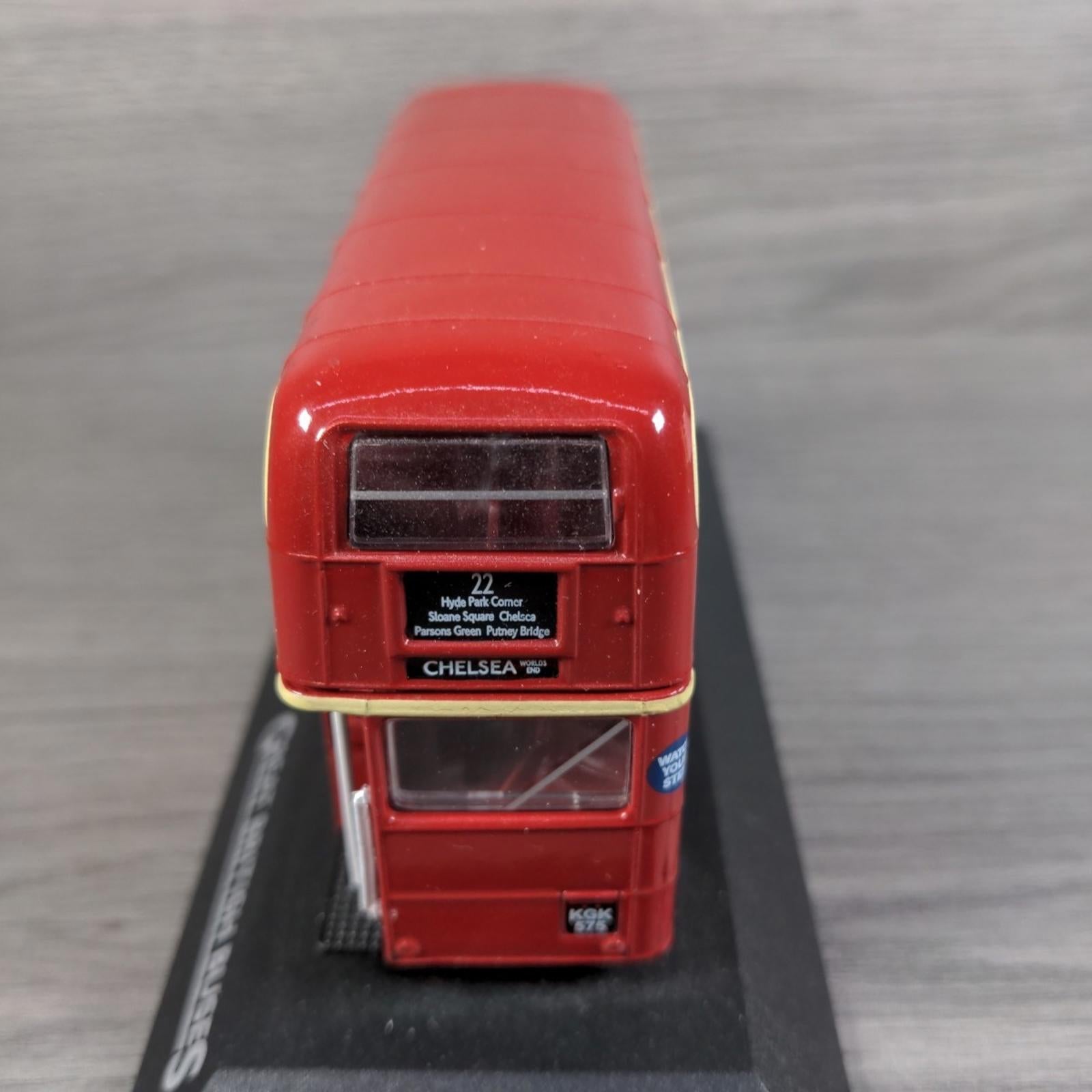 Atlas Editions London Transport RTW Double Decker Bus 1:76 Scale Die-Cast Model