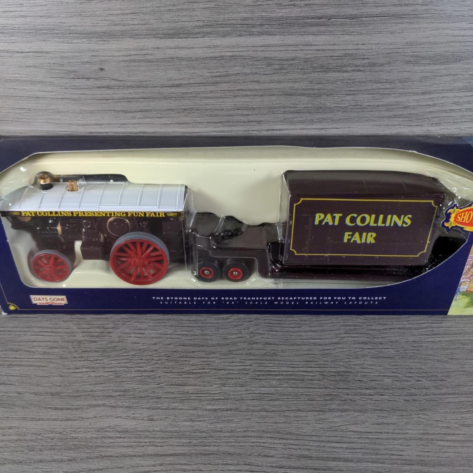 Showmans Pat Collins Fair Burrell Steam Locomotive & Trailer Diecast Model
