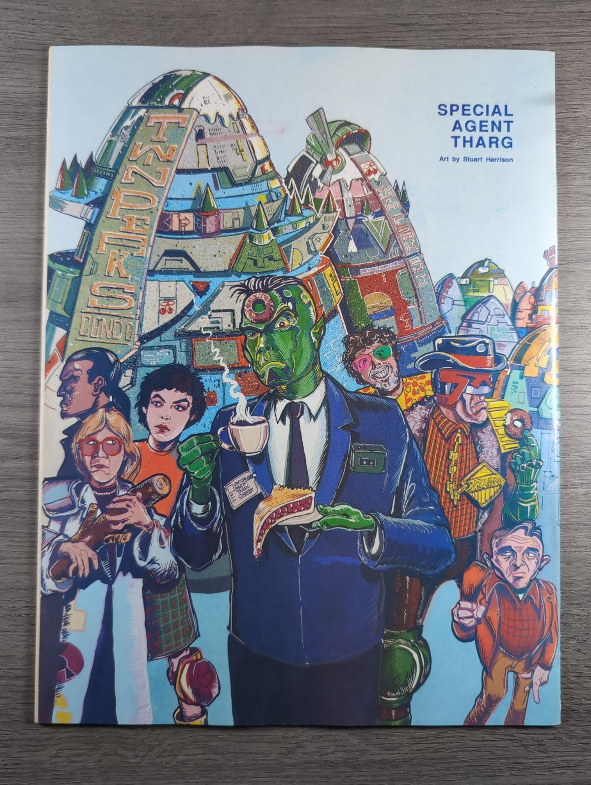 2000AD Prog 720 Featuring Judge Dredd Comic 2nd March 1991 Vintage Retro Comic
