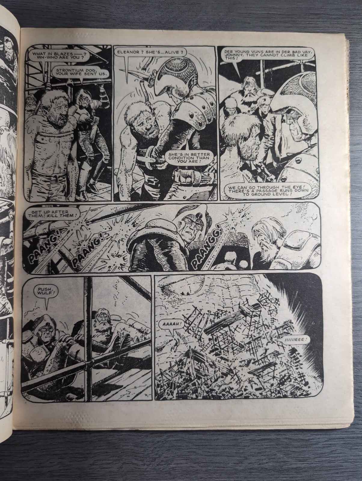 2000AD Prog 430 Featuring Judge Dread Comic 10th Aug 1985 Vintage Retro Comic