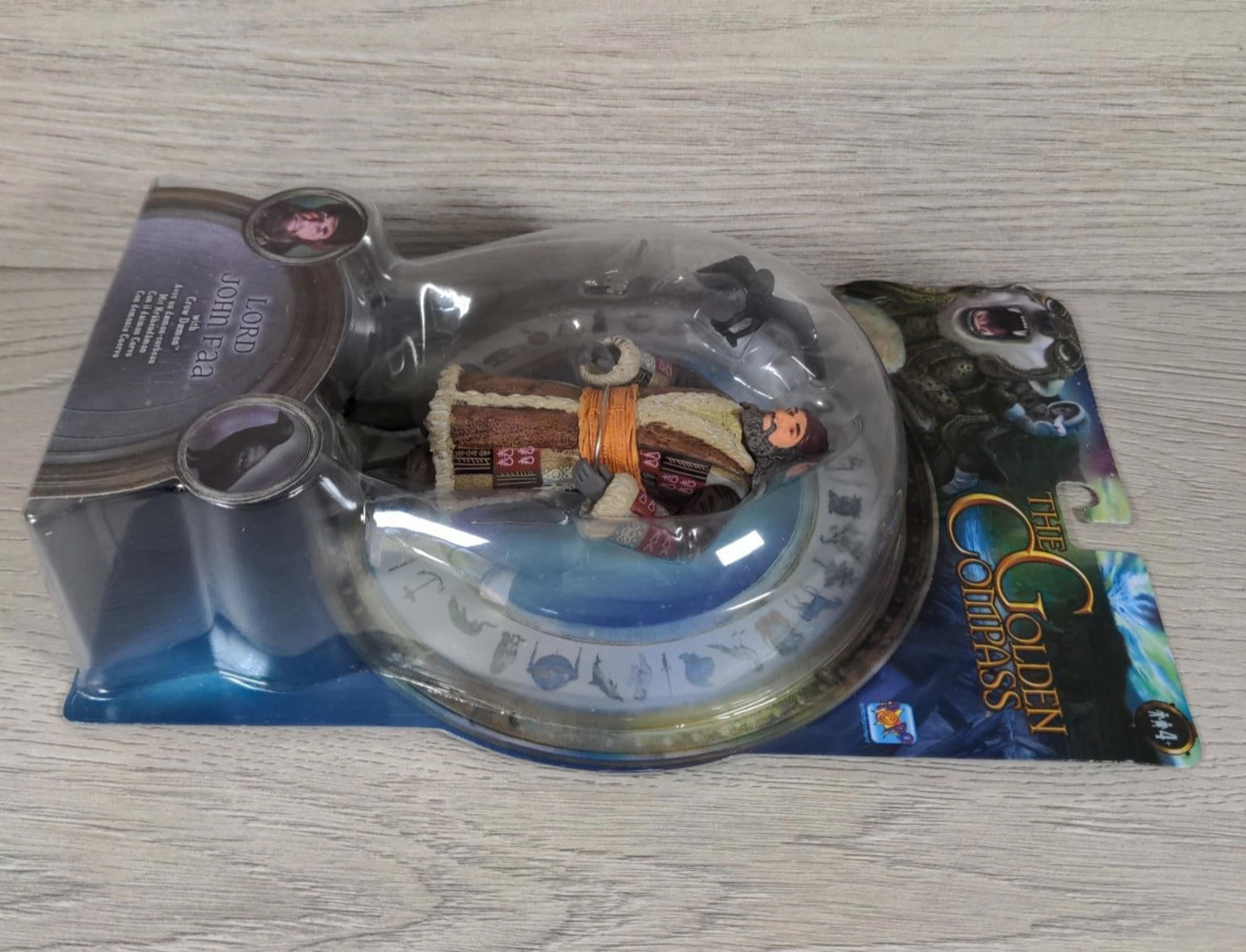 The Golden Compass Lord John Faa Figure Popco