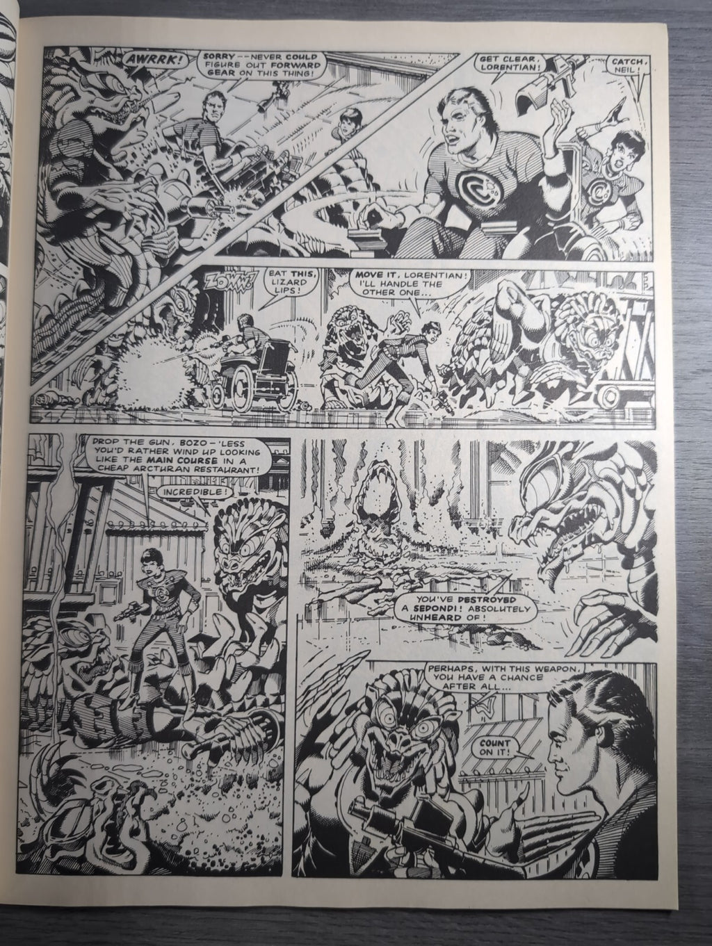 2000AD Prog 678 Featuring Judge Dredd Comic 12th May 1990 Vintage Retro Comic