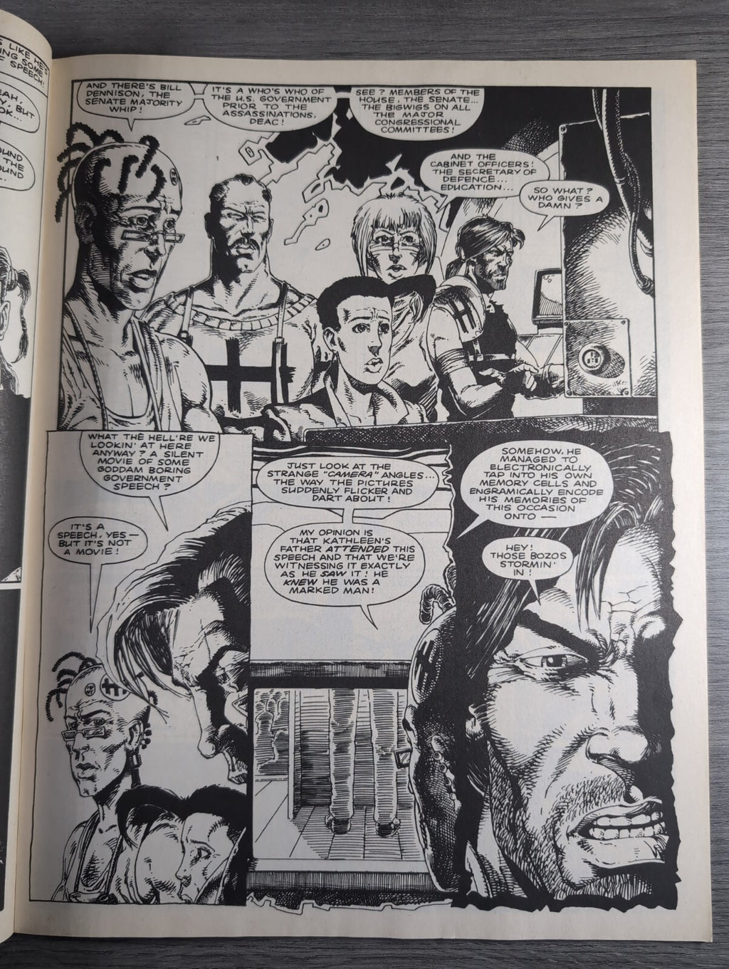 2000AD Prog 699 Featuring Judge Dredd Comic 6th Oct 1990 Vintage Retro Comic