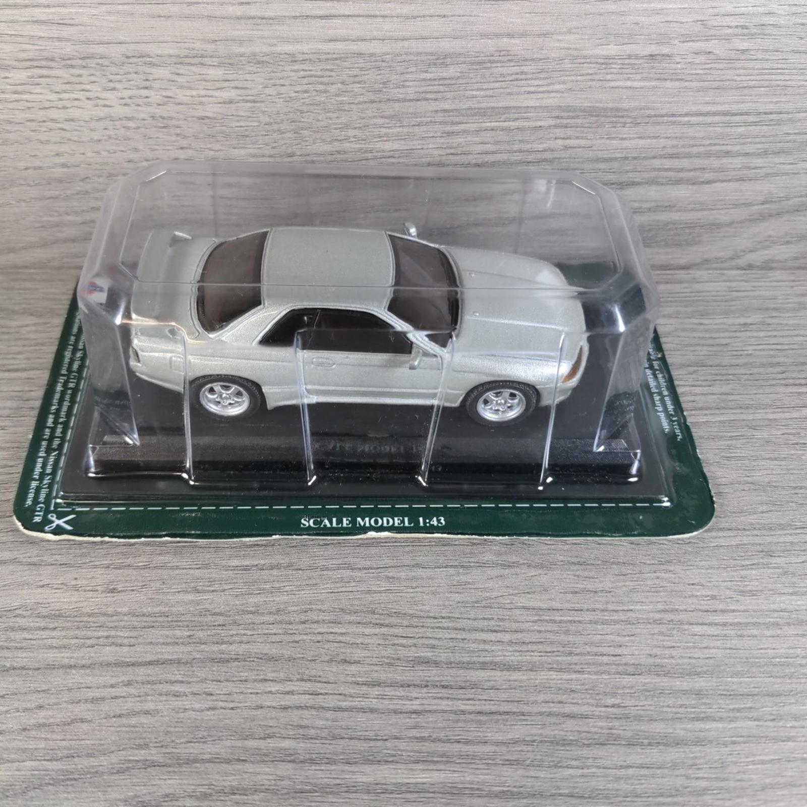 Del Prado Ultimate Car Collection Nissan Skyline GTR 1:43 Scale Model