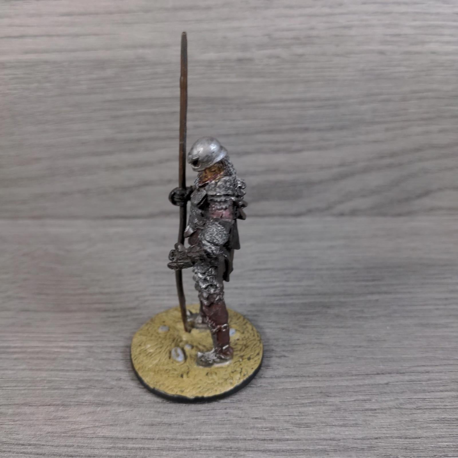 Eaglemoss Orc Raider Lord of the Rings Collectors Models Metal Figure NLP 2006