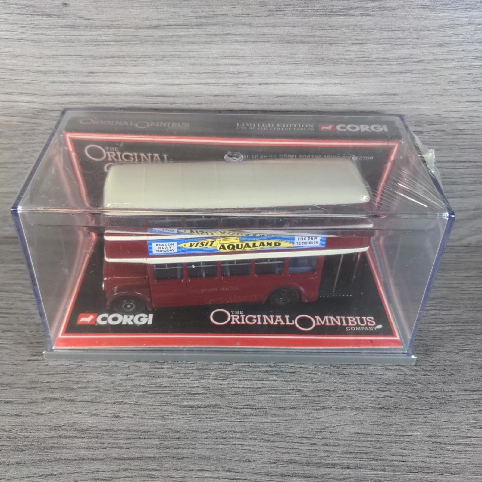 Corgi The Original Omnibus Co 1957 ACE Regent Mk V  1:76 Scale Diecast Model - Retrorama UK