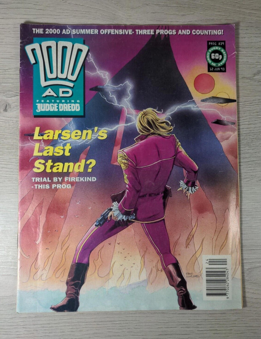 2000AD Featuring Judge Dread Larsens Last Stand Prog#839 June 1993 Vintage Comic