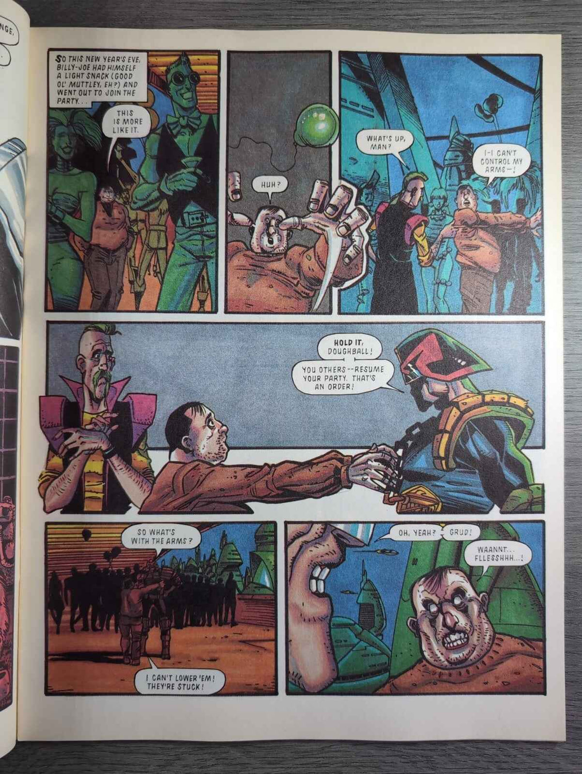 2000AD Prog 816 Featuring Judge Dredd Comic 2nd Jan 1993 Vintage Retro Comic