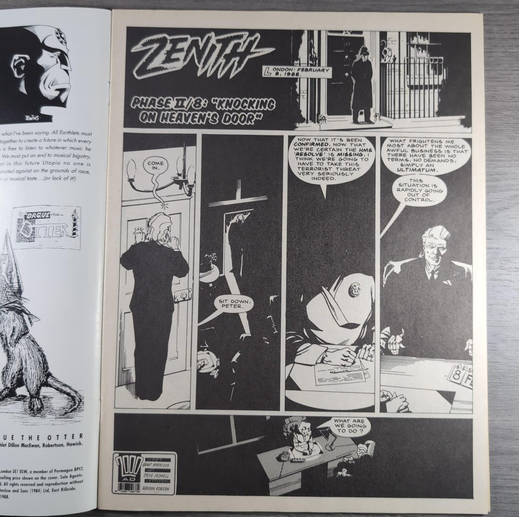 2000AD Prog 597 Featuring Judge Dredd 22nd October 1988 Vintage Comic