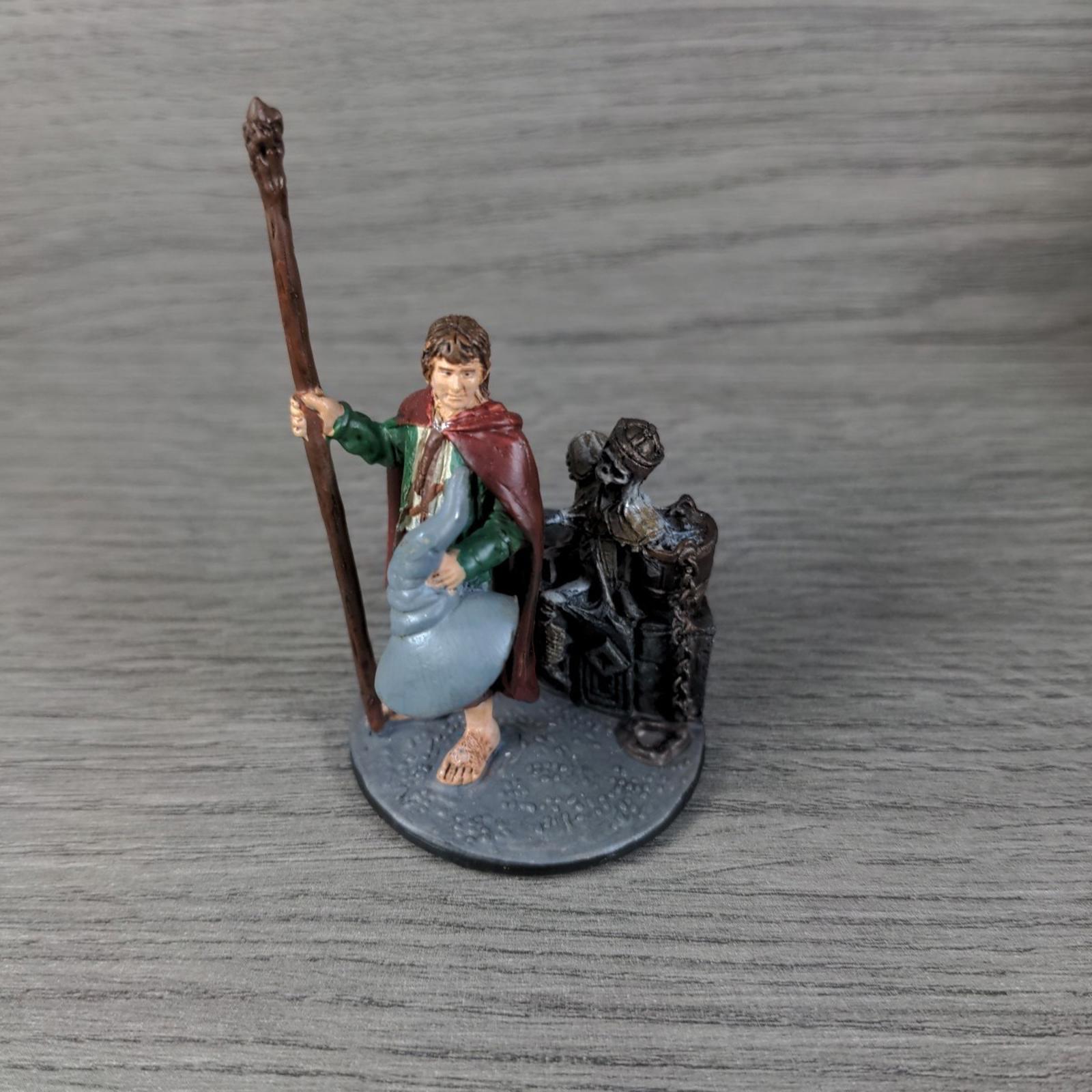 Eaglemoss Pippin & Dwarf Warrior Lord of the Rings Collectors Models Figure 2006