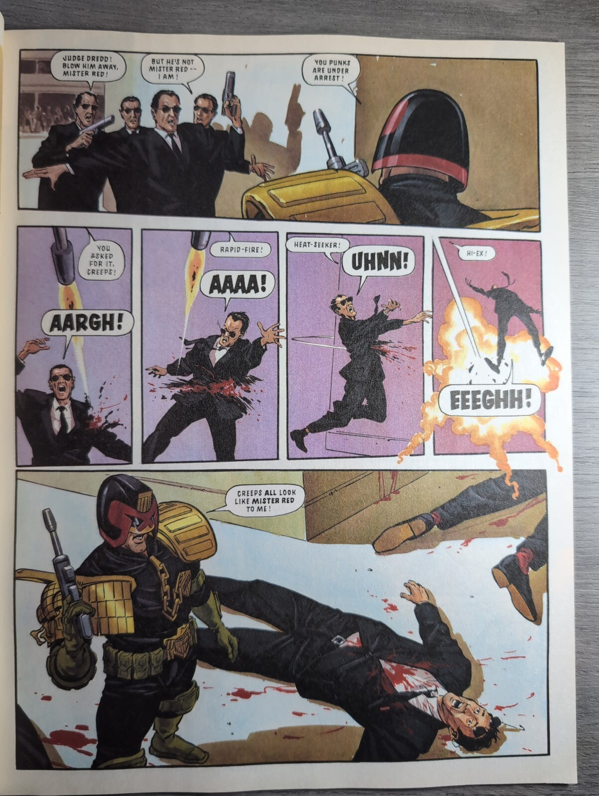 2000AD Prog 840 Featuring Judge Dredd Comic 19th June 1993 Vintage Retro Comic