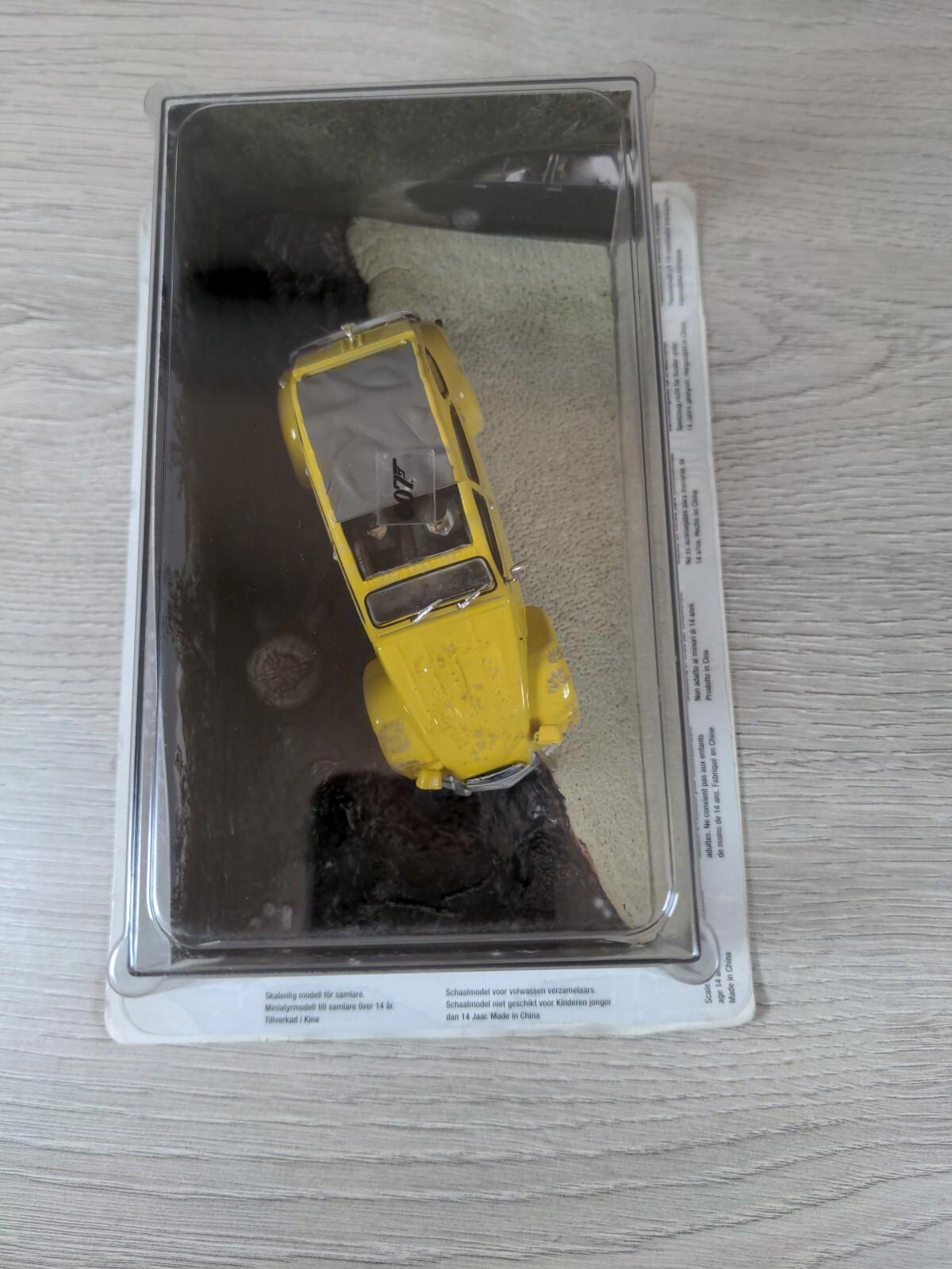 Eaglemoss James Bond 007 Citroen 2CV Diecast Car 1:43 Scale + Magazine #5