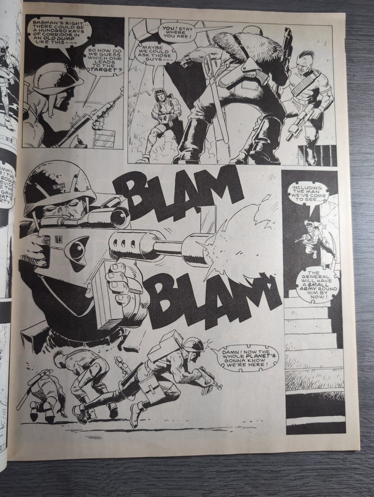 2000AD Prog 520 Featuring Judge Dread Comic 2nd May 1987 Vintage Retro Comic